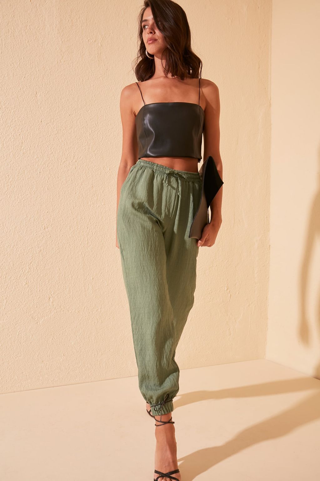 TRENDYOLMILLA Lacivert Jogger Dokuma Pantolon TWOSS20PL0129 фото 9