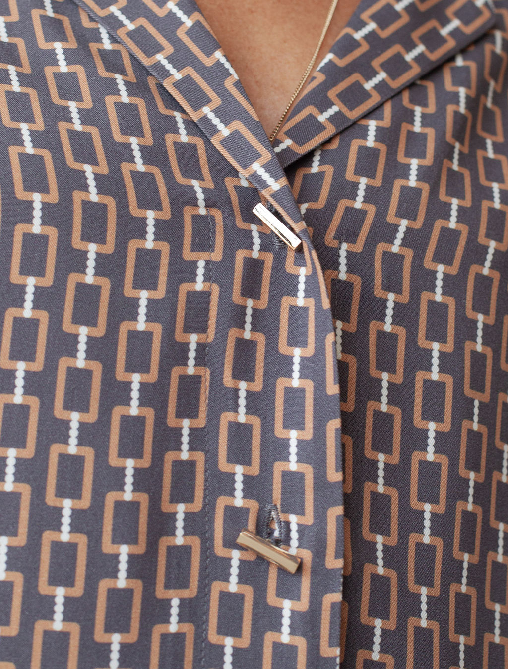 Блузка из вискозы с принтом - Vilatte фото 2