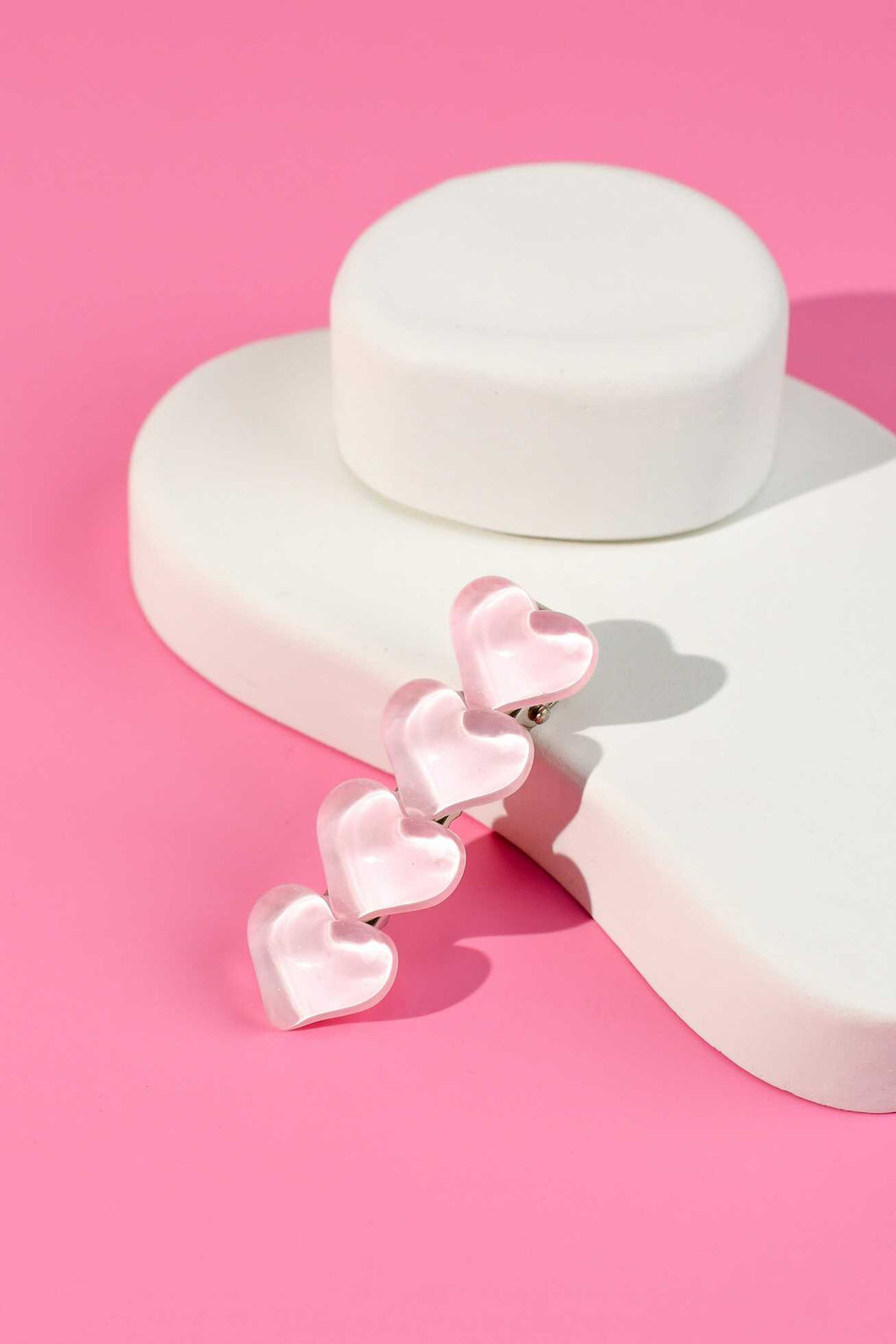 Заколка для волос зажим, арт. 71792 / 10 СЕРДЕЧКИ (в наборе: 1шт., 6 см, черный металл, эпоксидная смола, цвет: розовый, подложка из мелованного картона + ПЭТ-пакет с европодвесом)