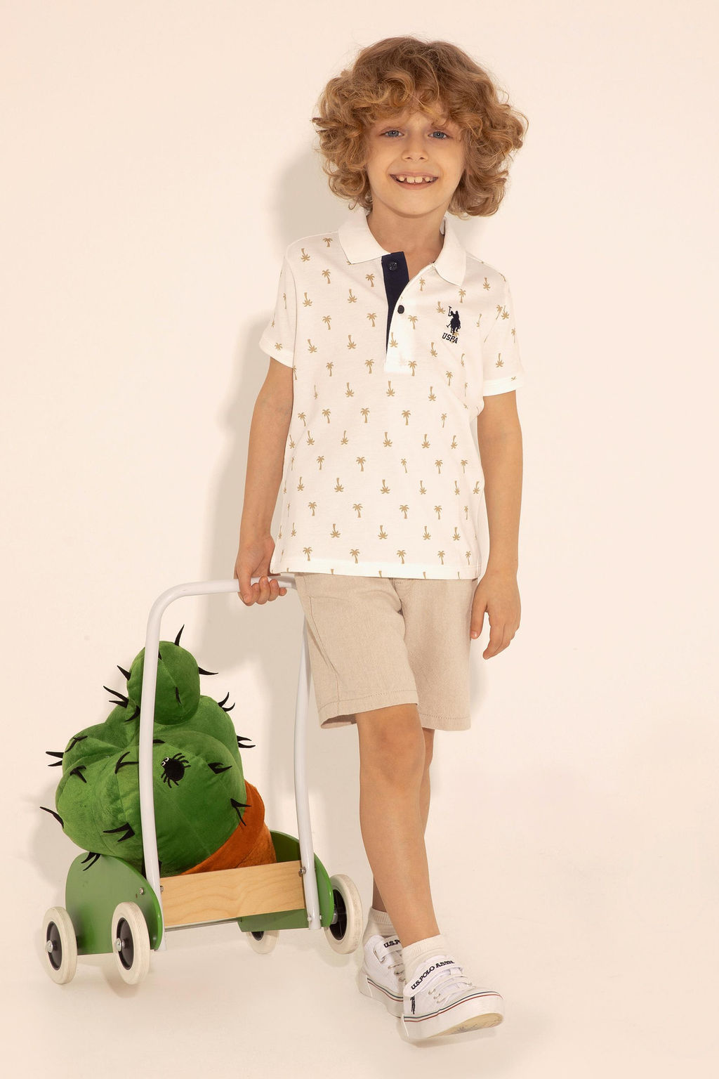 Футболка U.S. Polo Assn для мальчиков из хлопка экрю  фото 9