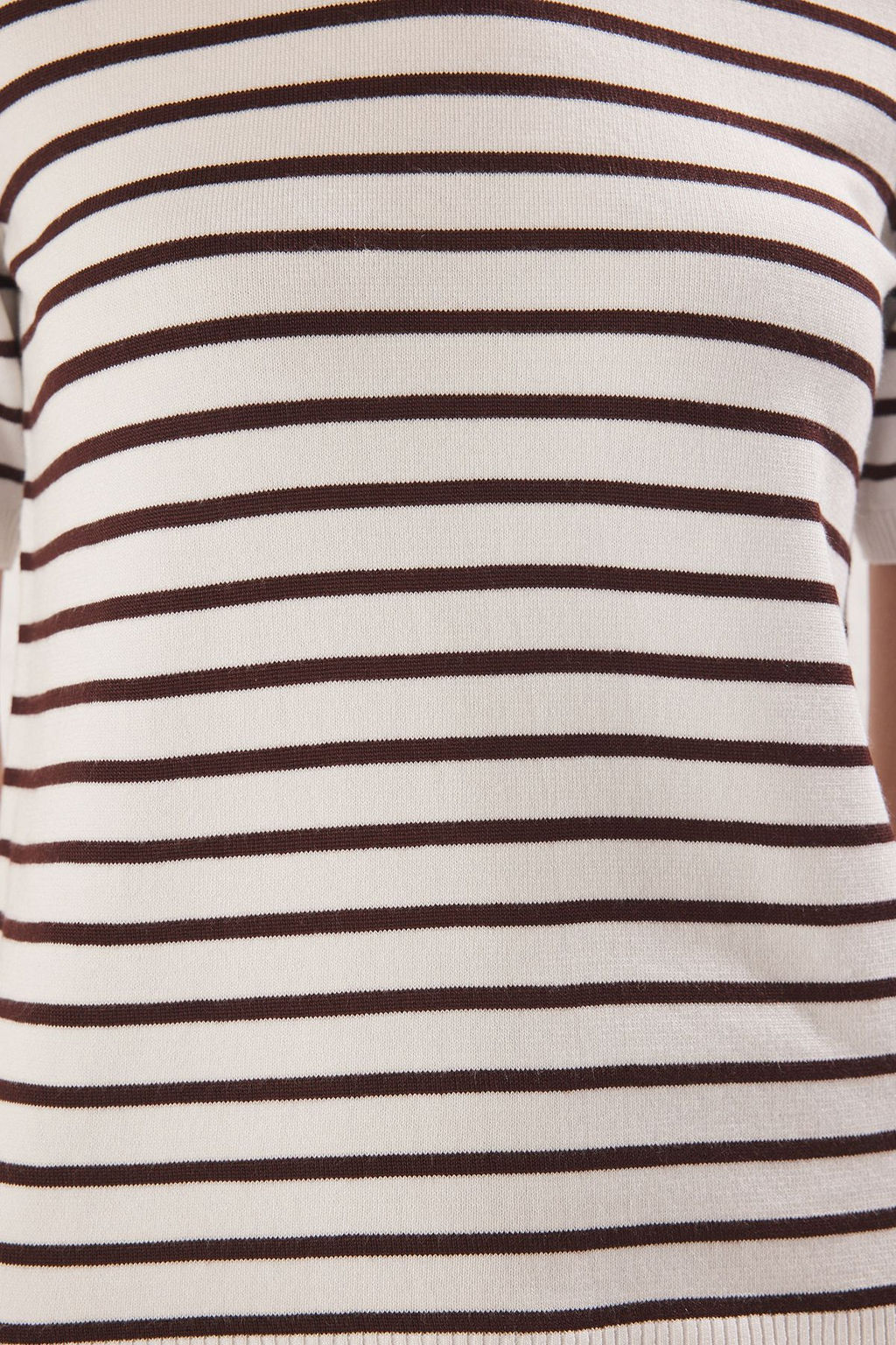Trendyolmilla Ekru Cizgili Basic Viskon Kar?s?ml? Triko Ince Bluz TWOSS25BZ00488  фото 9