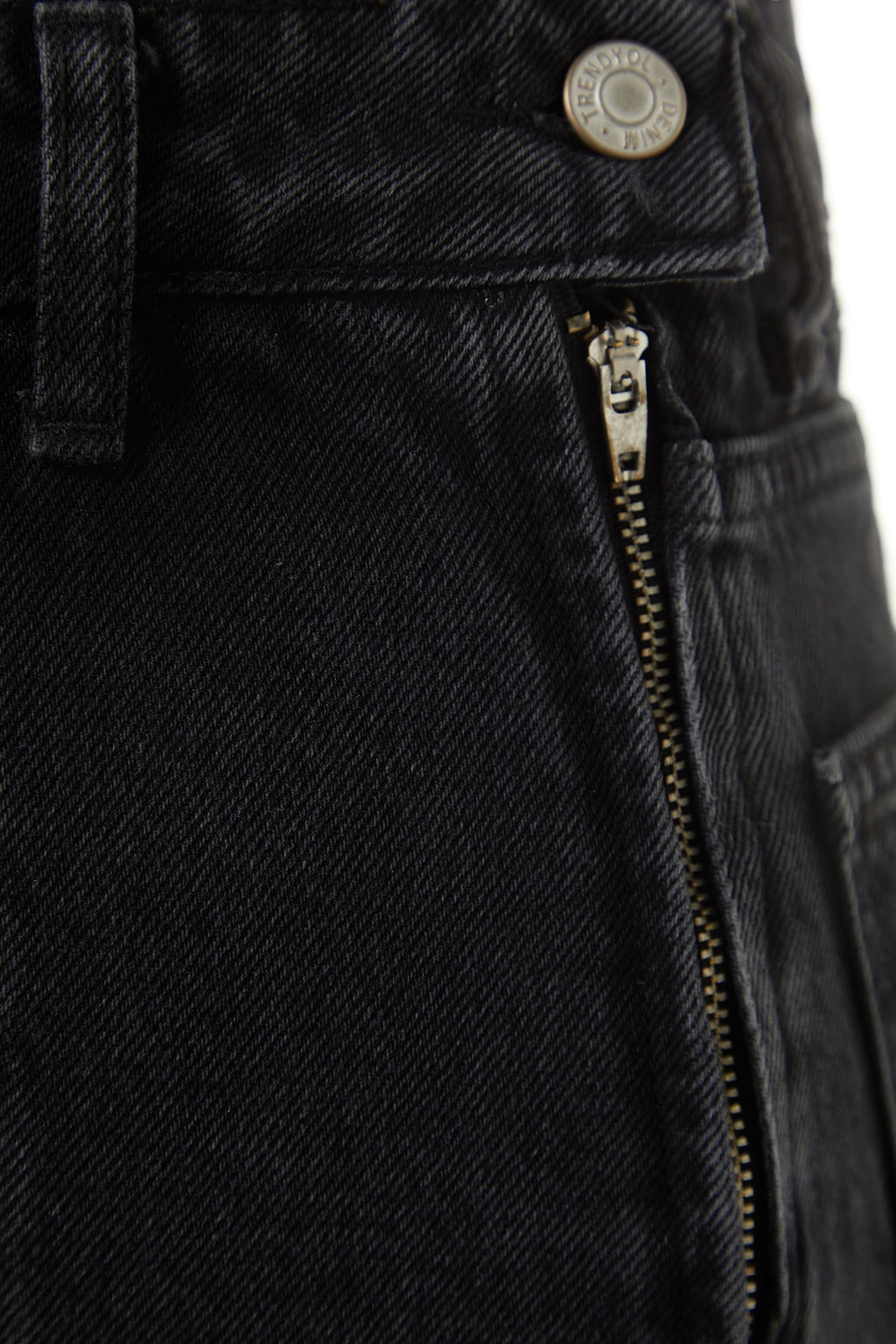 Siyah Y?rtmacl? Denim Sort Etek TWOSS23SR00091