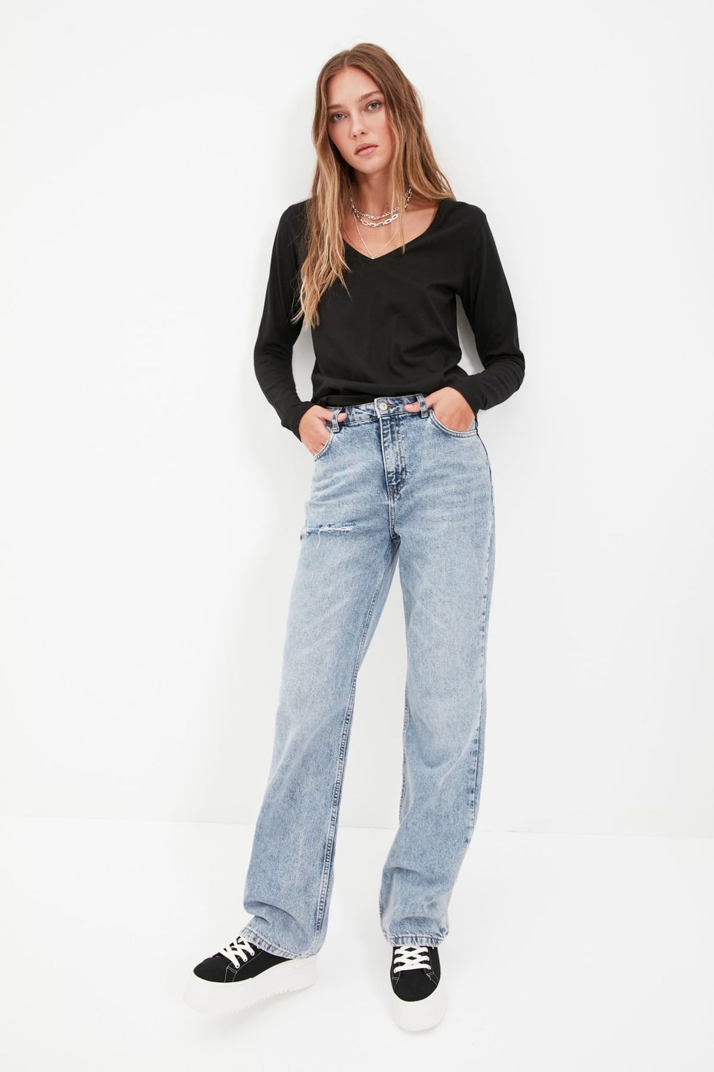 TRENDYOLMILLA Siyah %100 Pamuk Regular/Normal Kal?p Basic V Yaka Uzun Kollu Orme T-Shirt TWOAW21TS0099  фото 11