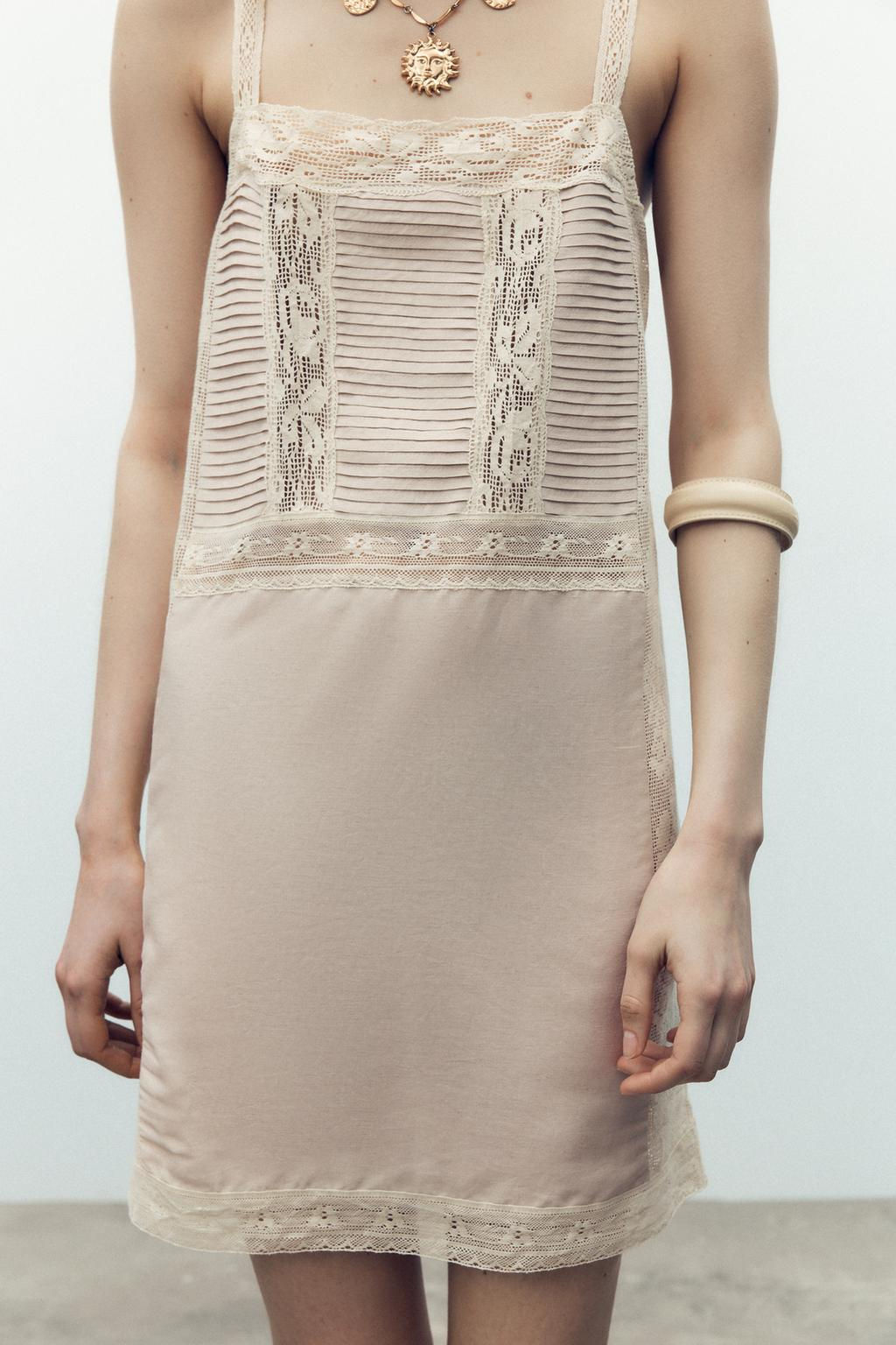 PLEATED LACE STRAPPY DRESS - Zara фото 5