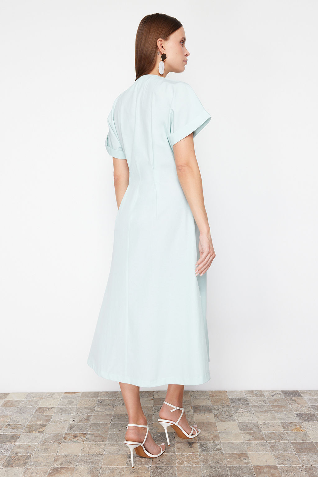 TRENDYOLMILLA Siyah Belden Ac?lan Midi Dokuma Gomlek Elbise TWOSS24EL00052  фото 11