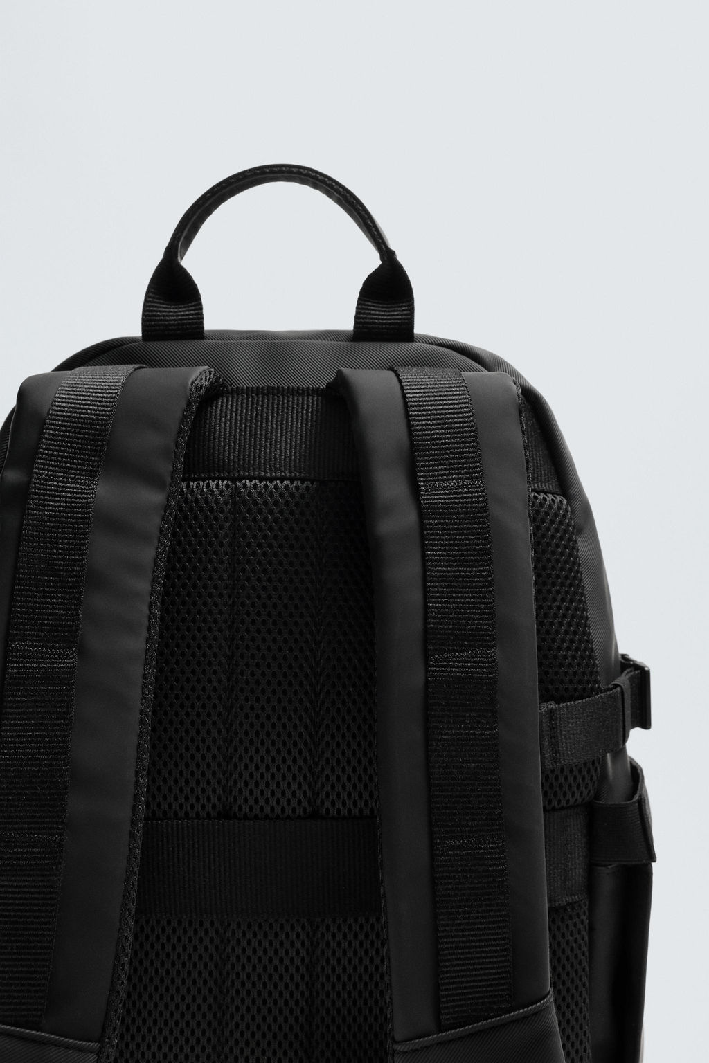 RUBBERISED MULTI-POCKET BACKPACK - Zara фото 3