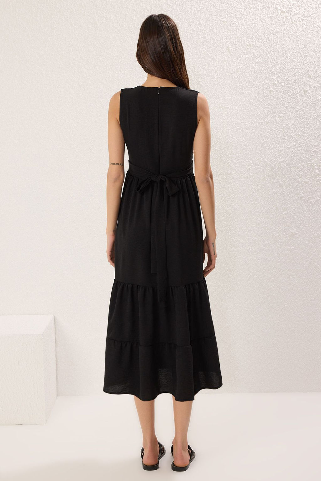 Haki Duz Etegi Belden Ac?lan Kruvaze Midi Dokuma Elbise TWOSS25EL00201 - Trendyolmilla фото 14