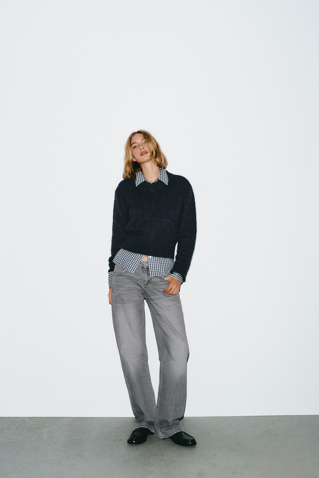 TRF WIDE-LEG LOW-RISE JEANS