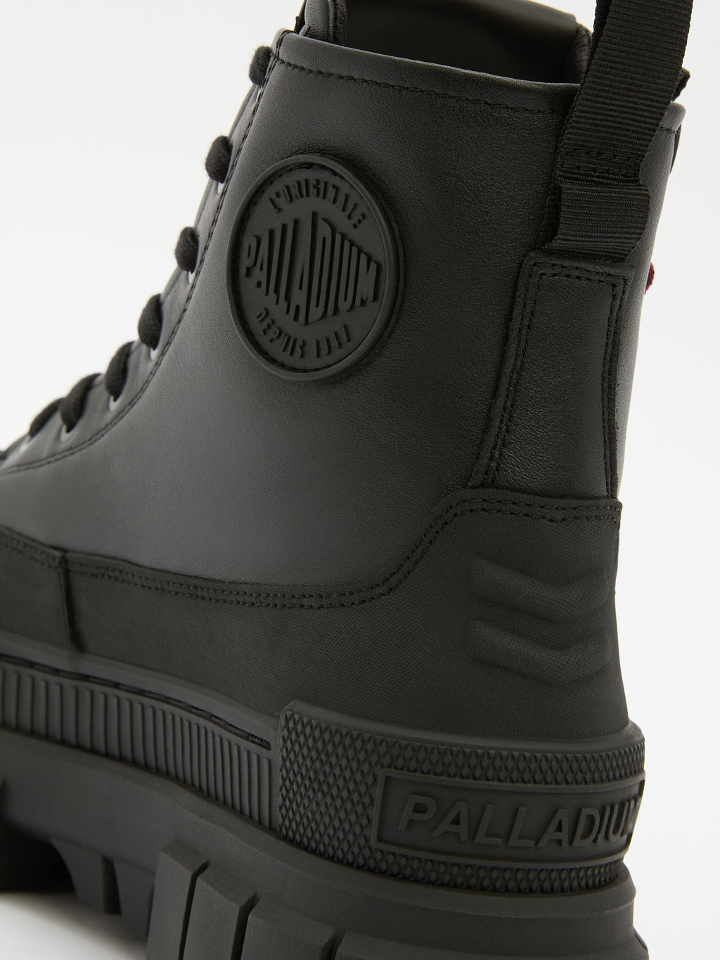Женские ботинки PALLADIUM REVOLT BOOT ZIP LTH