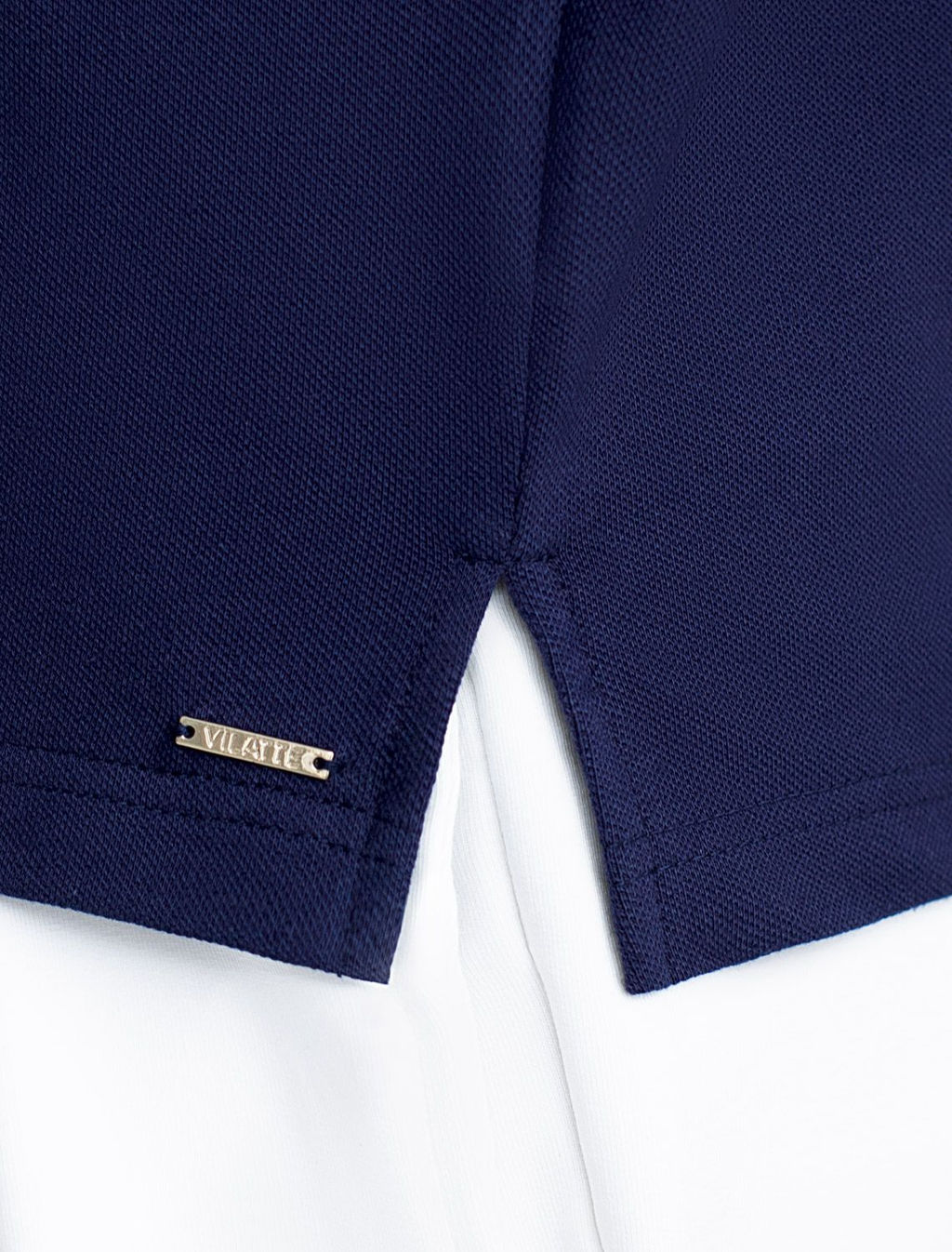 Футболка-поло из фактурного трикотажа - Vilatte фото 4