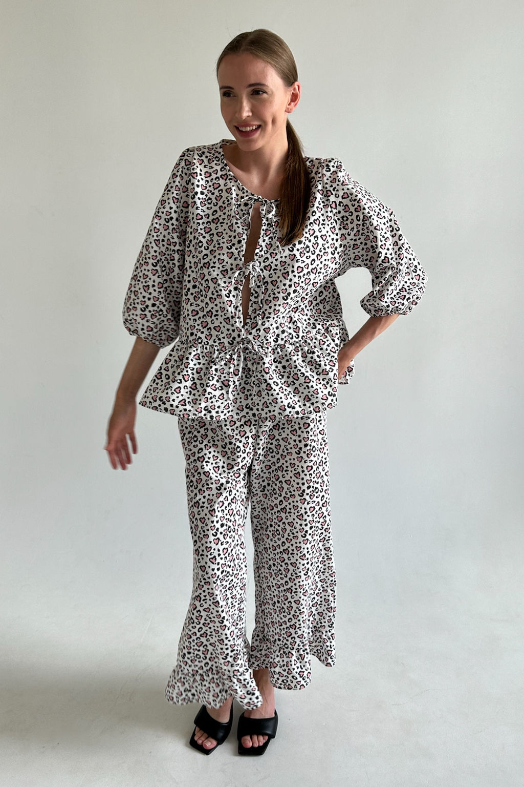 Костюм женский SET070/07/Белый, розовый - M&G all natural фото 3