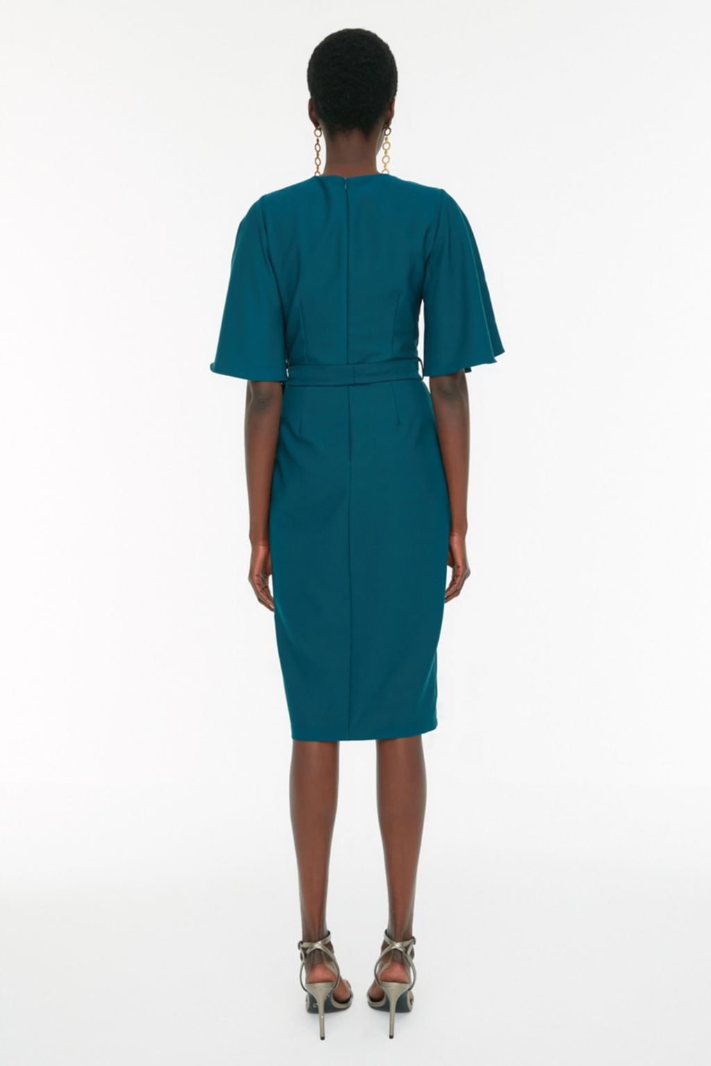 Ordek Bas? Yesili Kusakl? Vucuda Oturan Y?rtmacl? Midi Kalem Etek Dokuma Elbise TOFAW19BB0167