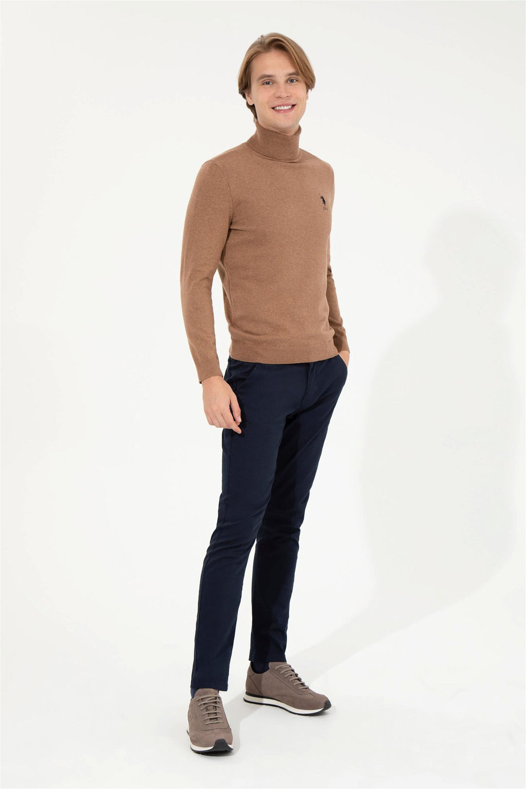 U. S. Polo Assn Мужской базовый свитер светло-коричневого меланжевого цвета - U.s. polo assn фото 10