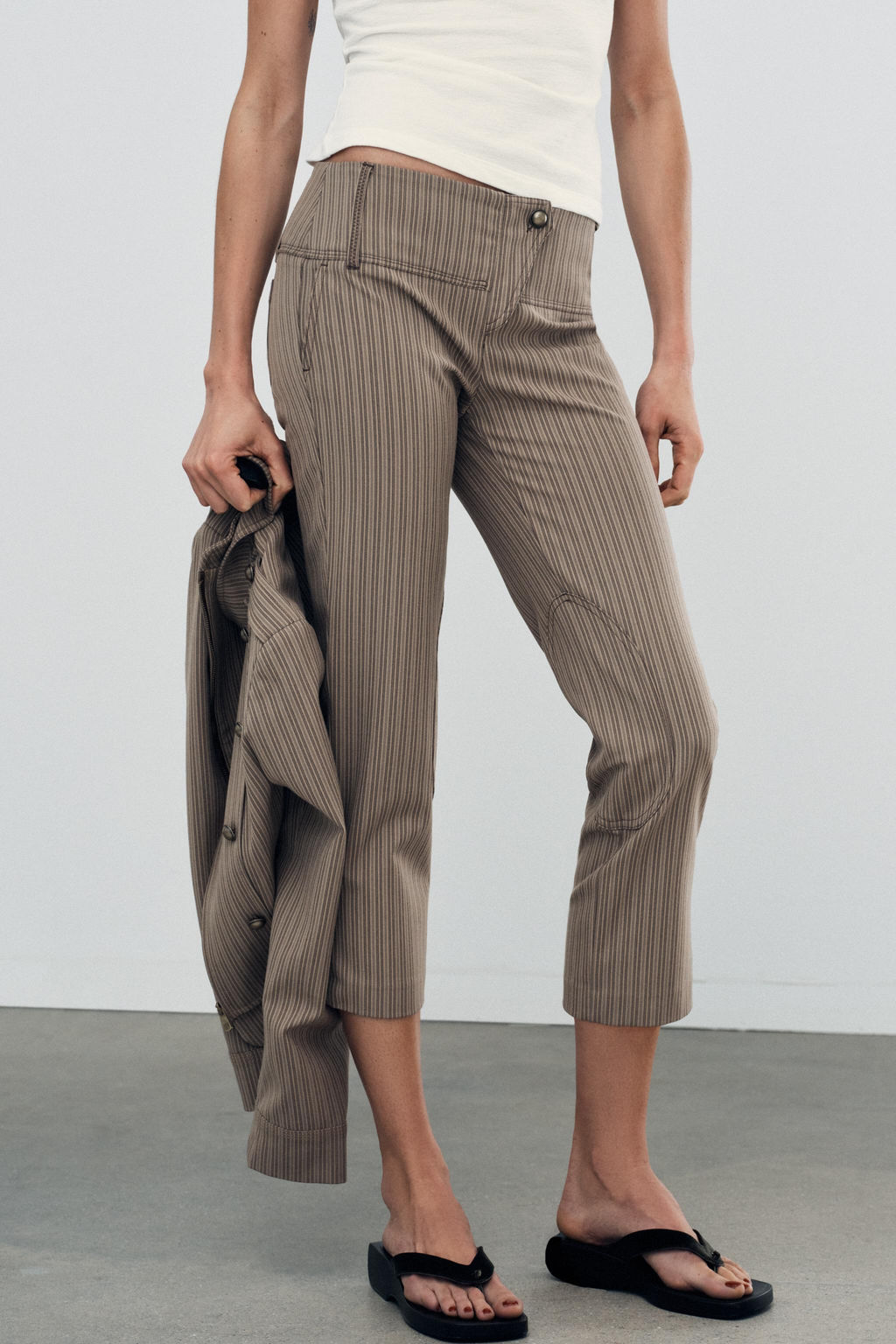 PINSTRIPED CAPRIS - Zara фото 14