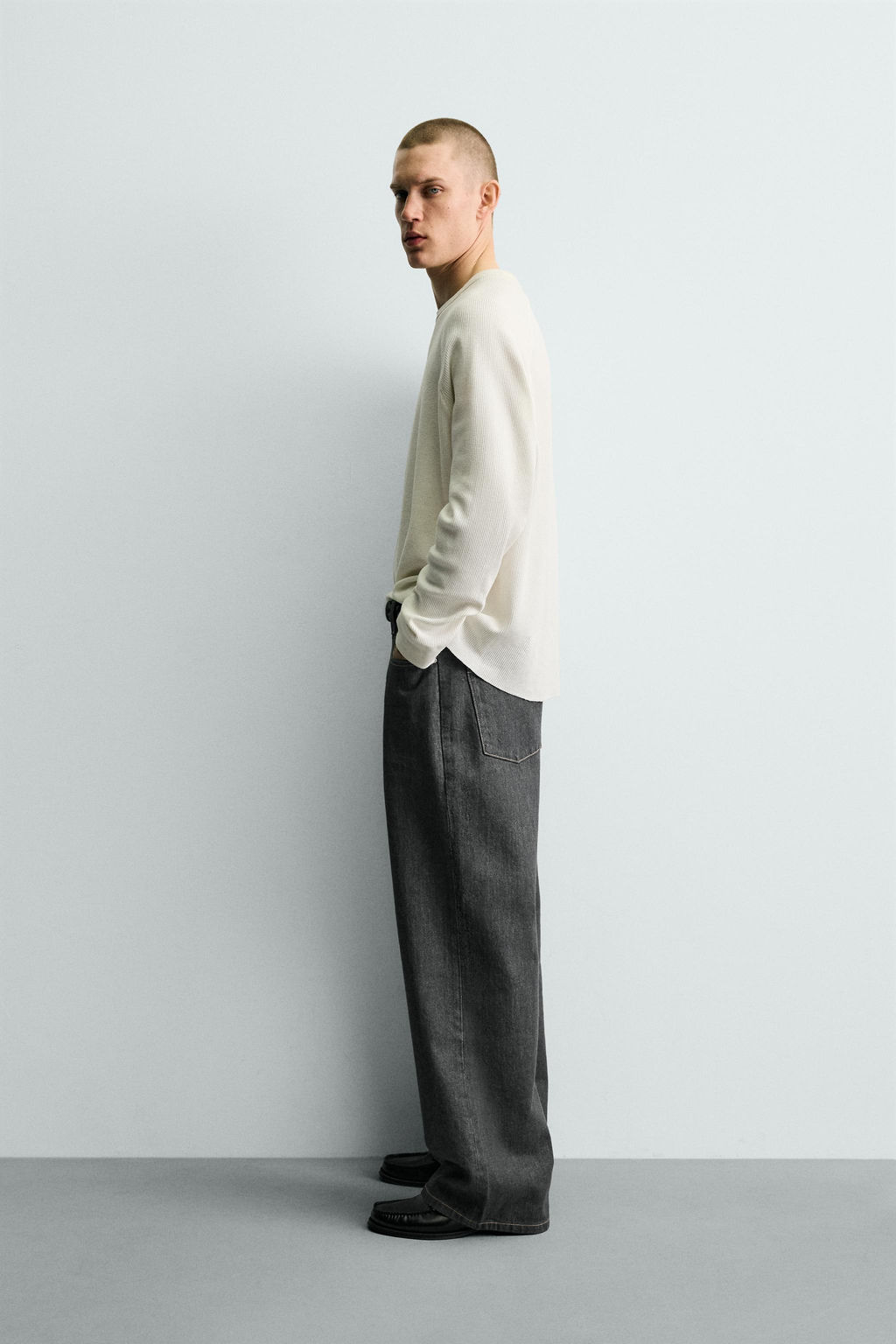 JEANS LOOSE FIT / Gris azul - Zara фото 4