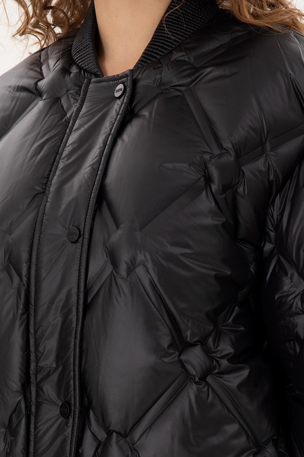 Женское черное пальто Неожиданная скидка в корзине