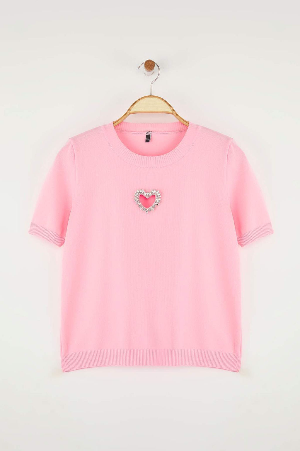 Trendyolmilla Ekru Kalp Cut Out/Pencere Detayl? Tasl? Triko Bluz TWOSS25BZ00541