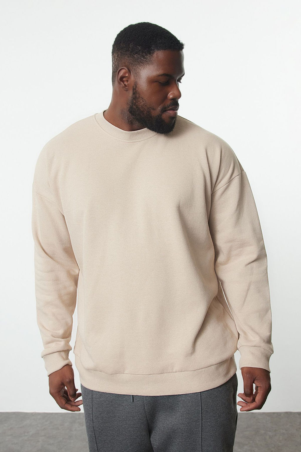 Bej B_y_k Beden Bisiklet Yaka Oversize/Geni_ Kesim S_rt Bask_l_ __i Polar Sweatshirt TMNAW24AO00004