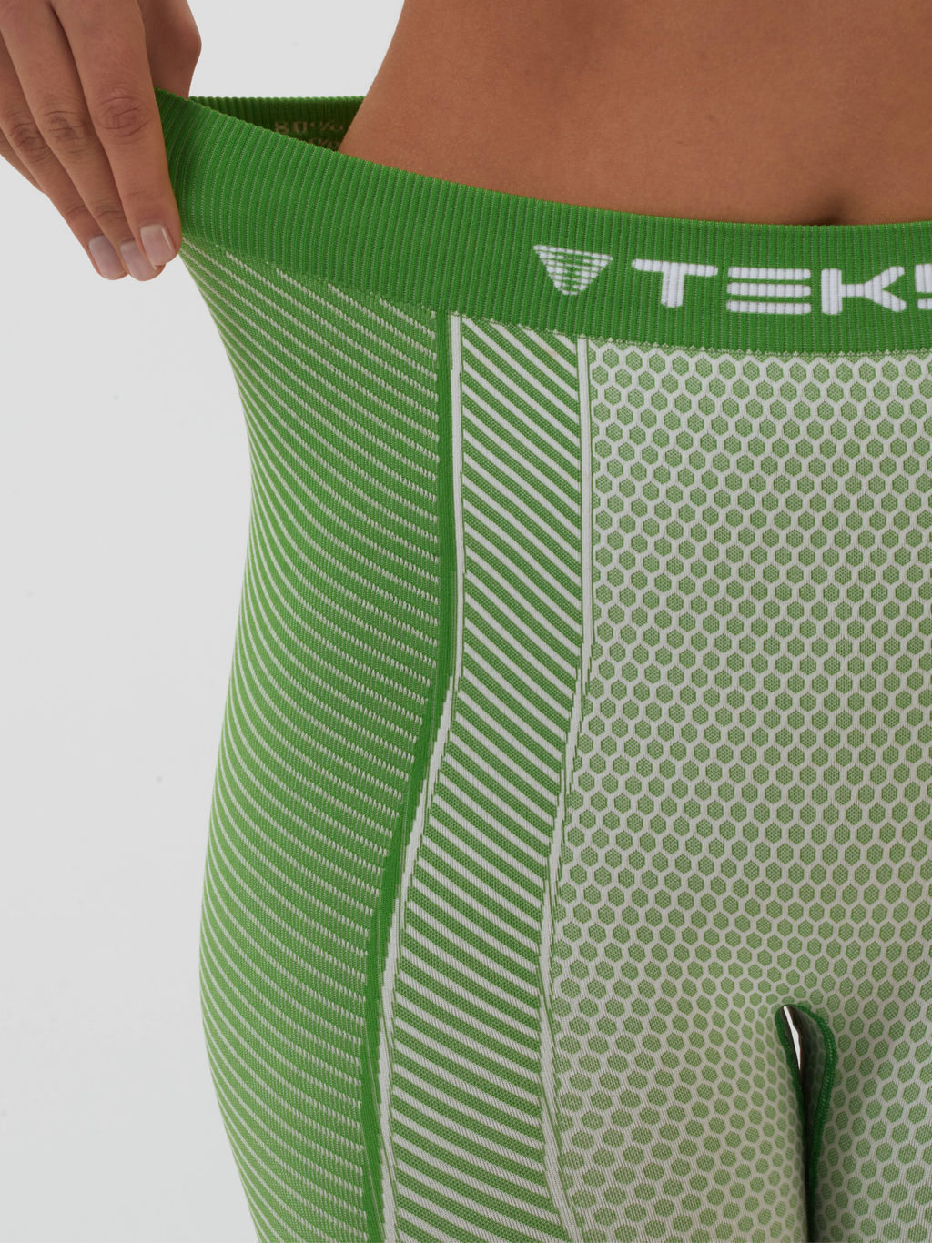 TEKSA WTLP 004 + термофуфайка WTLS 004 Комплект женский термокальсоны white-green