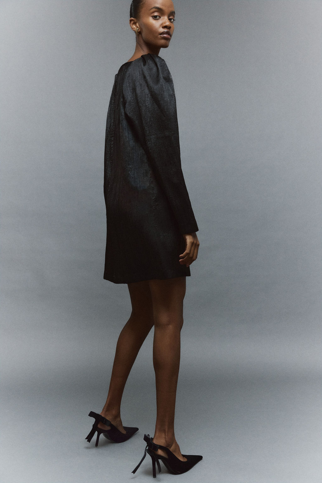 Vestido de crep? con escote cuadrado - H&m фото 5