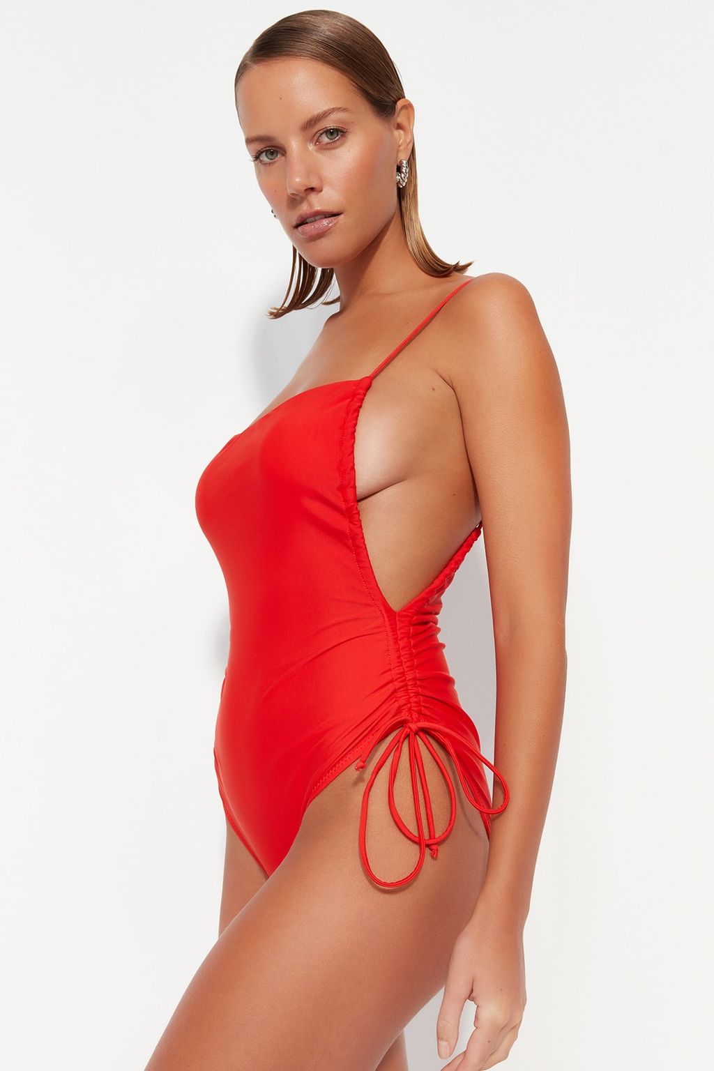 K?rm?z? Kare Yaka Drapeli High Leg Mayo TBESS23MA00231