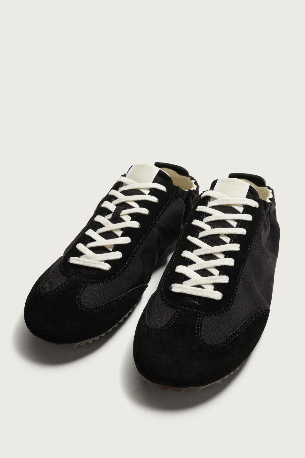 ZAPATILLA ESTILO RETRO / Negro - Zara фото 3
