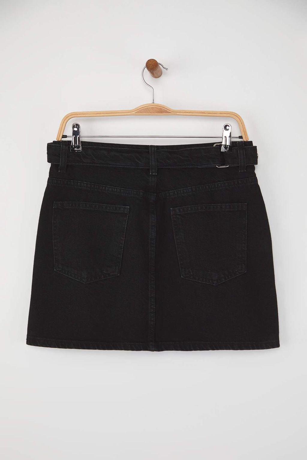 Wardrobe Essentials Siyah Aksesuar Detayl? Mini Denim Etek TWOAW26ET00075