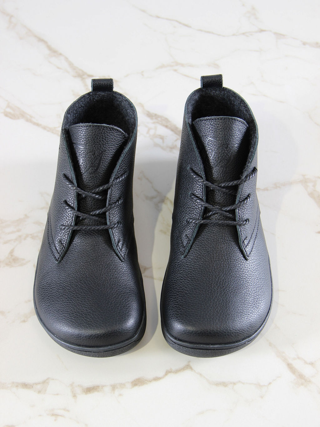 Ботинки женские демисезонные 208.NATAbl.Черный флоттер/Байка