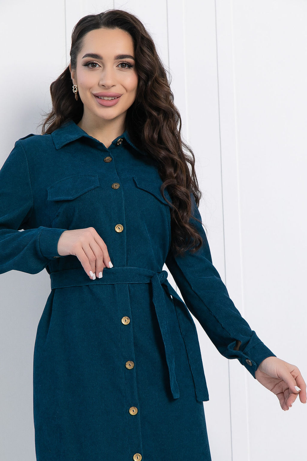 Платье-рубашка LT Collection П12798М вельветовое сине-зеленое