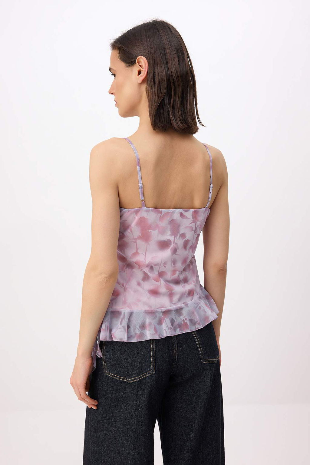 Cok Renkli Cicekli Fitted/Vucuda Oturan V Yaka Kolsuz F?rf?rl? Tul Orme Bluz TWOSS26BZ00483 - Trendyolmilla фото 4