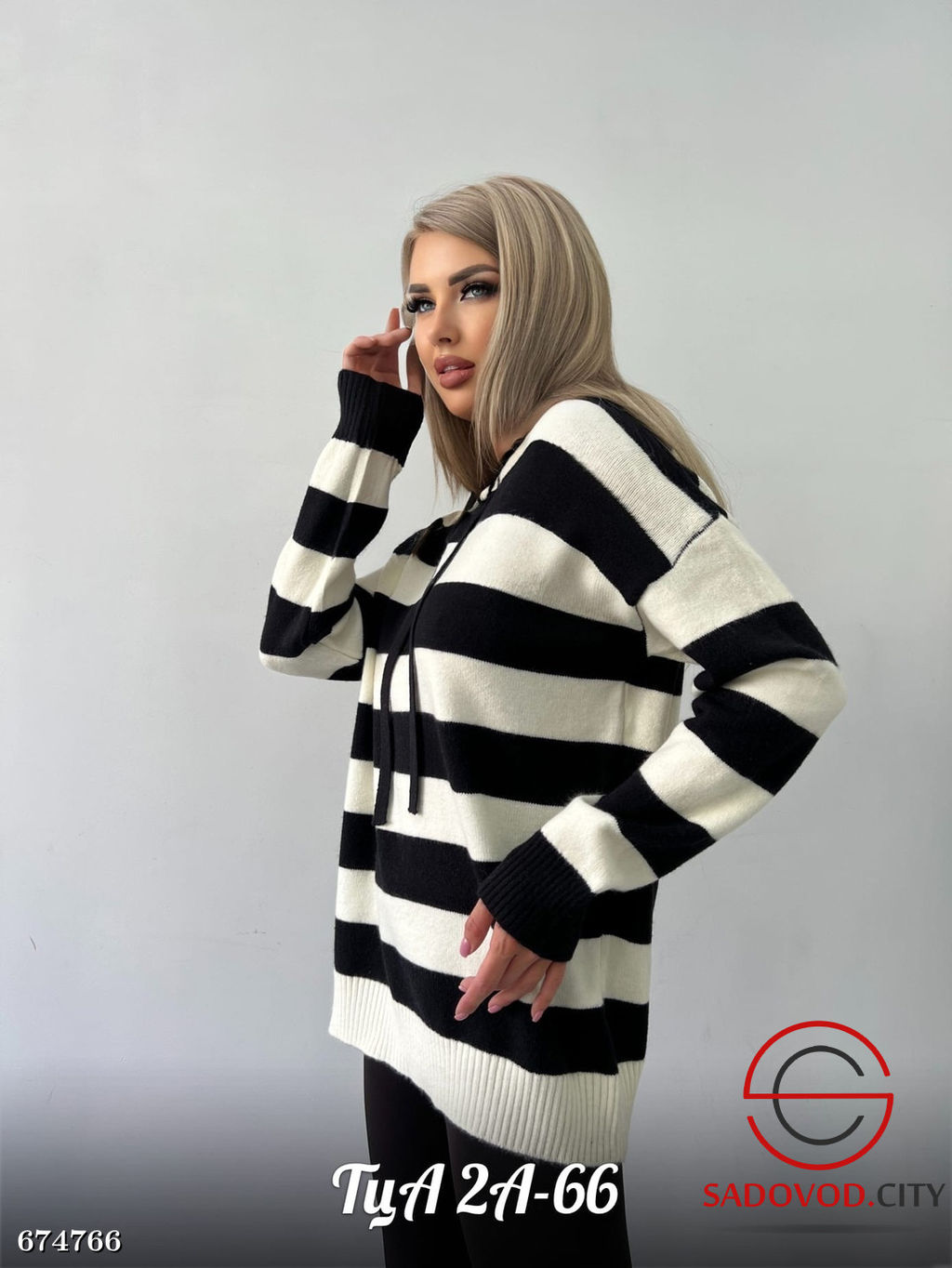 Кофта женская удлиненная в полоску