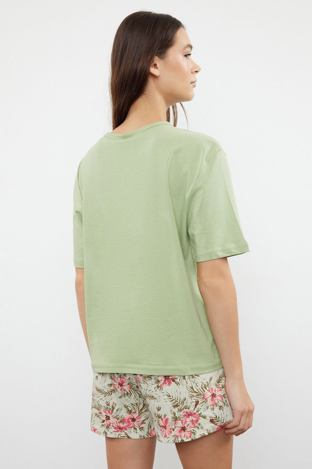 Yesil %100 Pamuklu Cicekli Sortlu Orme Pijama Tak?m? THMSS24PT00386