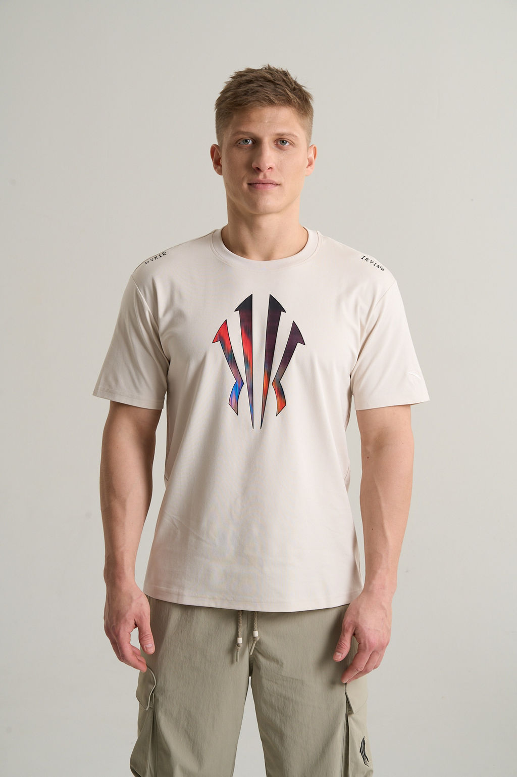 Футболка Бежевый