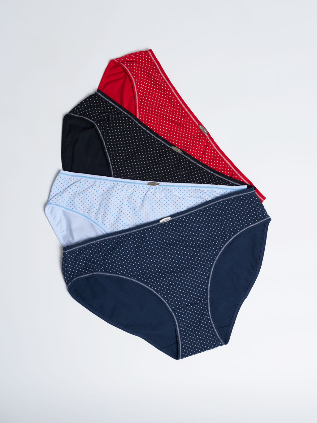 Трусы женские слипы Cherry Girl 6176 хлопок, эластан размеры S, M, L, XL  фото 2