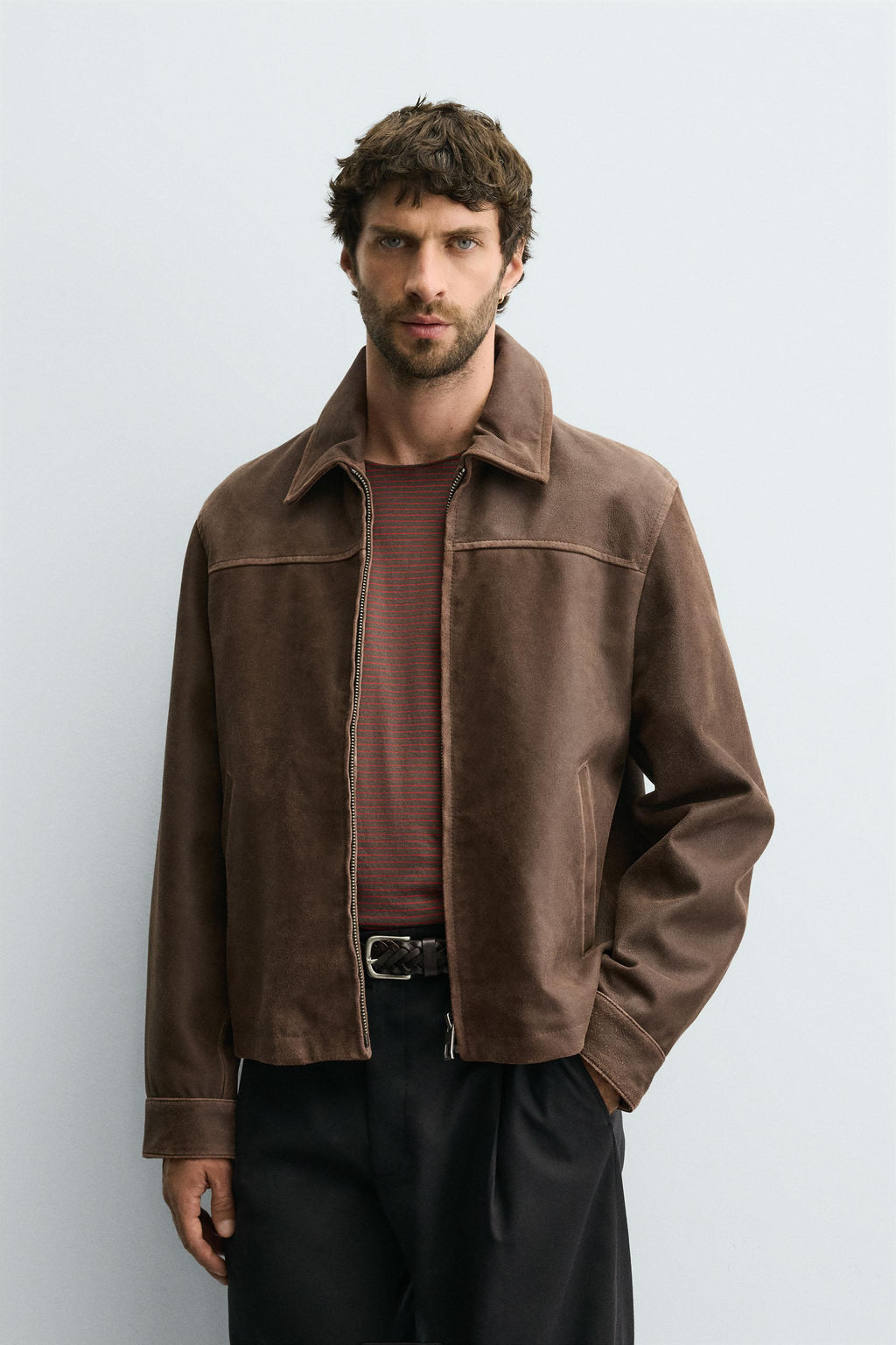 CROPPED FIT LEATHER JACKET
