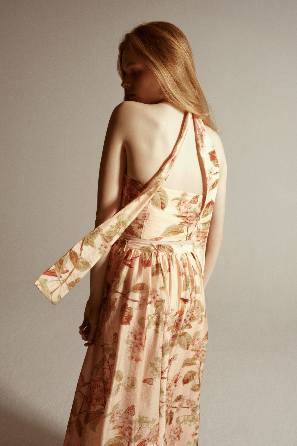 Top estampado con escote halter - H&m фото 4