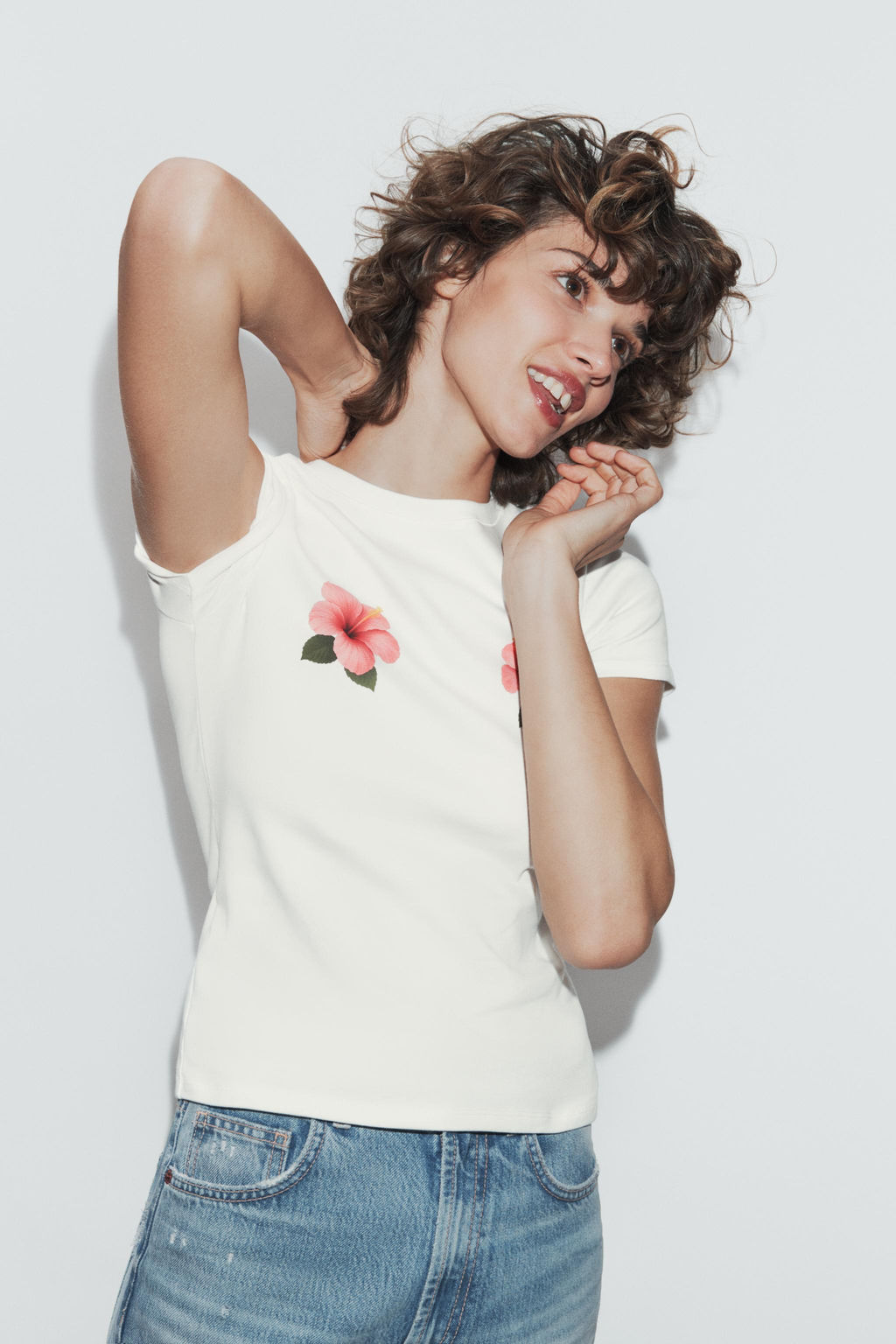 FLORAL PRINT SHORT SLEEVE T-SHIRT - Zara фото 2