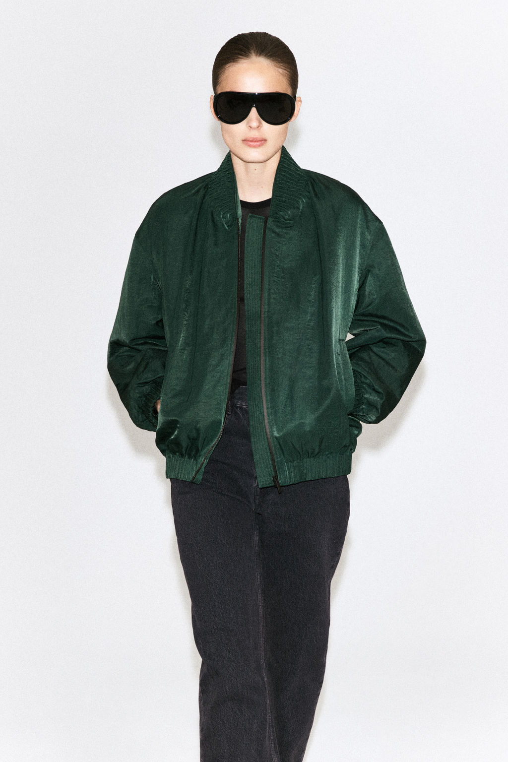 CAZADORA BOMBER DE NAILON CON DETALLES FRUNCIDOS - H&m фото 4