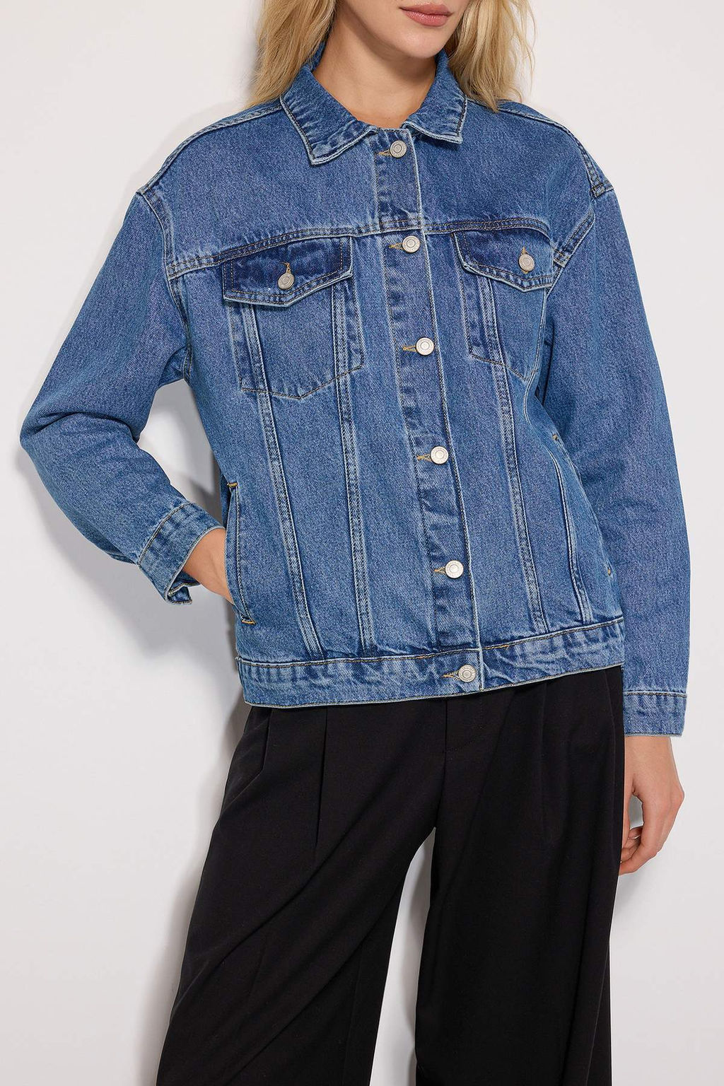 Mavi Oversize Trucker Denim Ceket TWOAW22CE0364 - Trendyolmilla фото 11