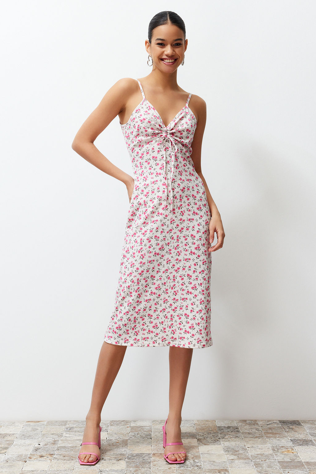 Ekru Cicek Bask?l? Burumcuk Belden Ac?lan/Skater Ask?l? Midi Orme Elbise TWOSS23EL01454 - Trendyolmilla фото 3