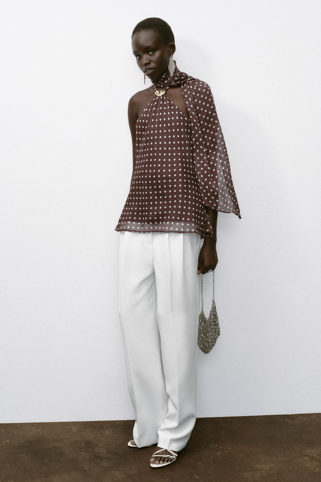 HALTER TOP WITH HARDWARE AND POLKA DOTS - Zara фото 10