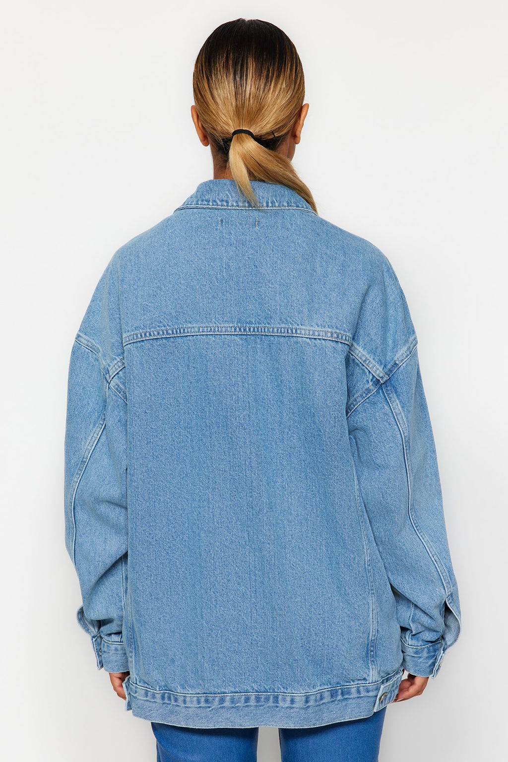 Mavi Oversize Trucker Denim Ceket TWOAW23CE00189 - Trendyolmilla фото 13