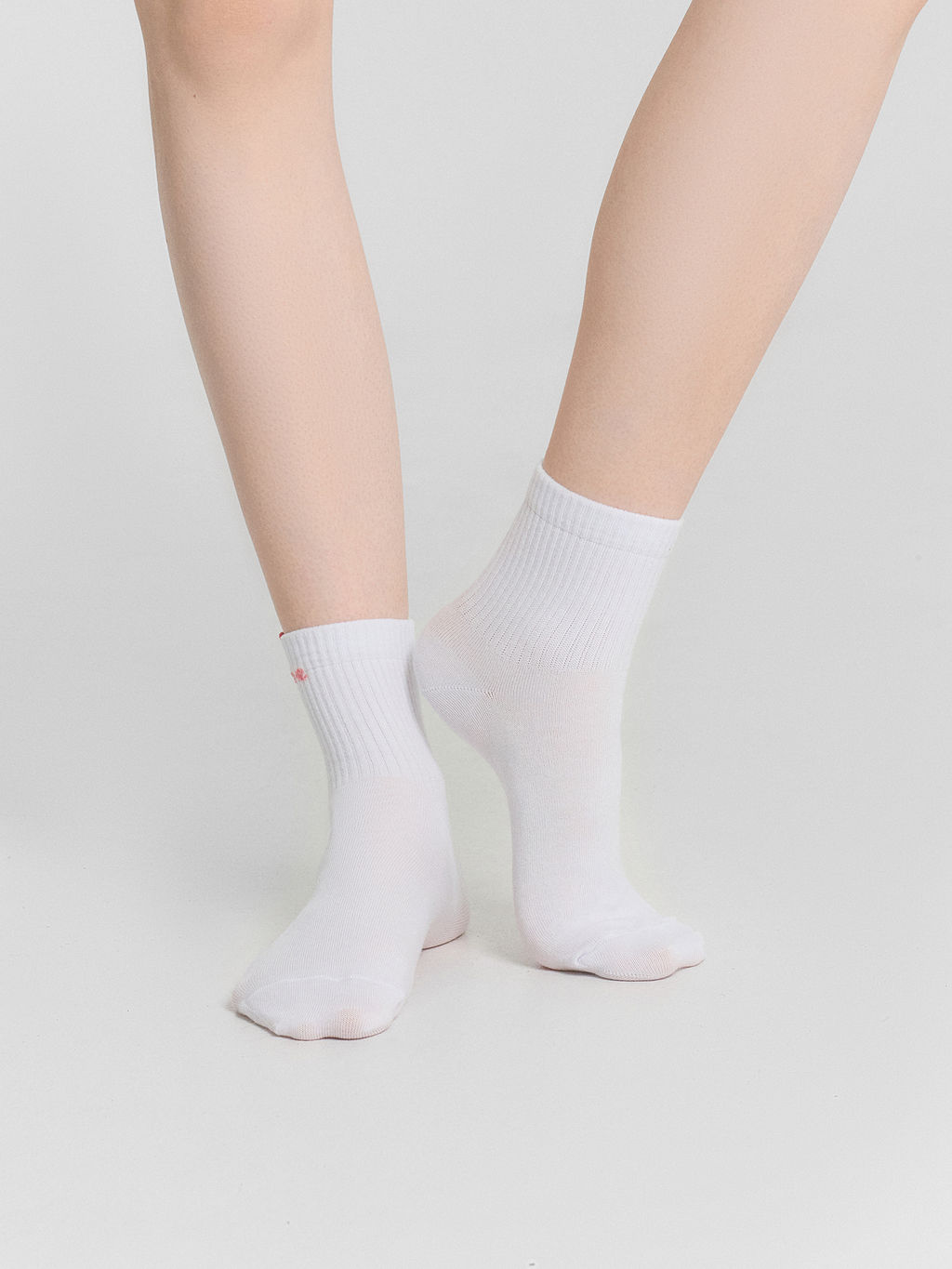 Цена за 5 пар! Носки женские белые с сердечком и надписью "Каханне"