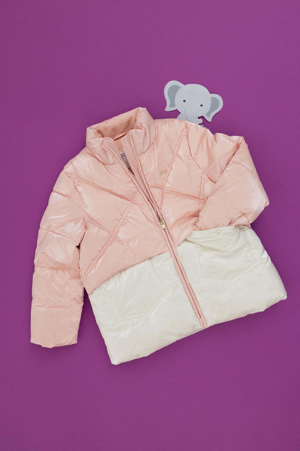 Пальто лососевого цвета для девочки Неожиданная скидка в корзине