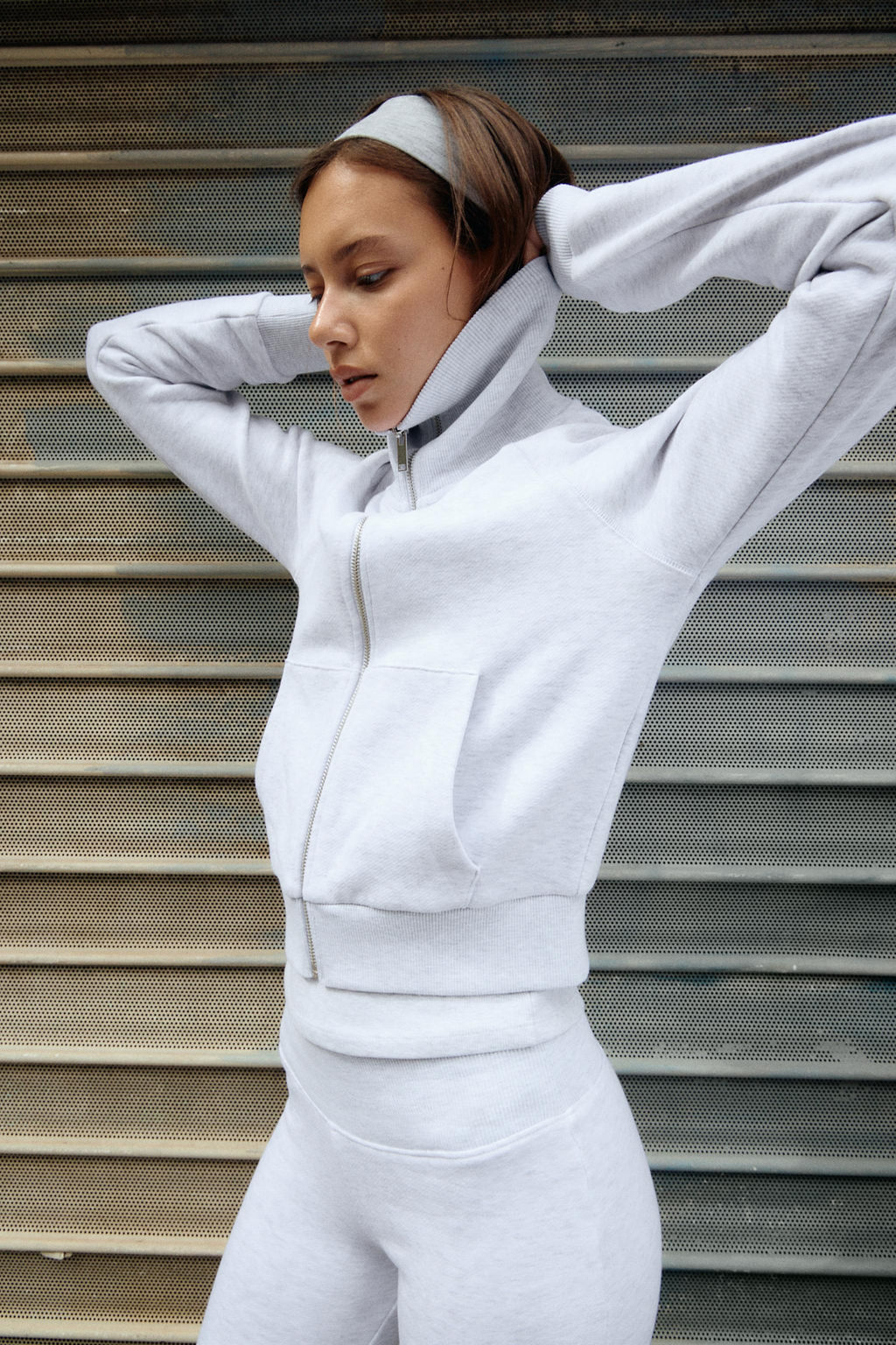 CHAQUETA FELPA CREMALLERA / Gris vigor? - Zara фото 3
