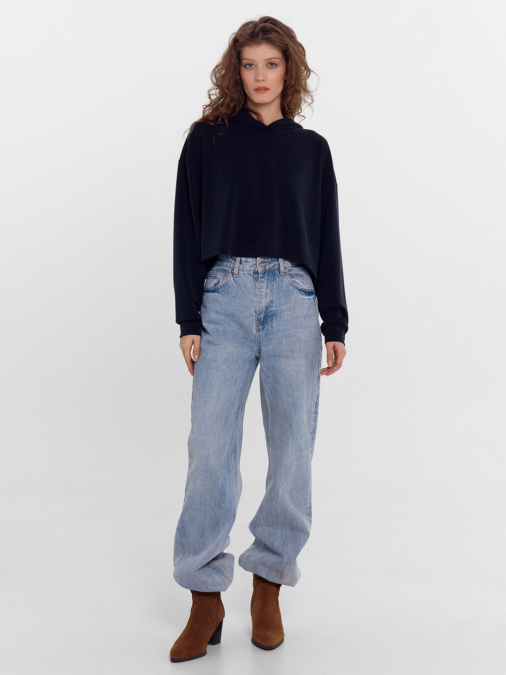 Худи женское черное черный 122965 - Mark formelle фото 3