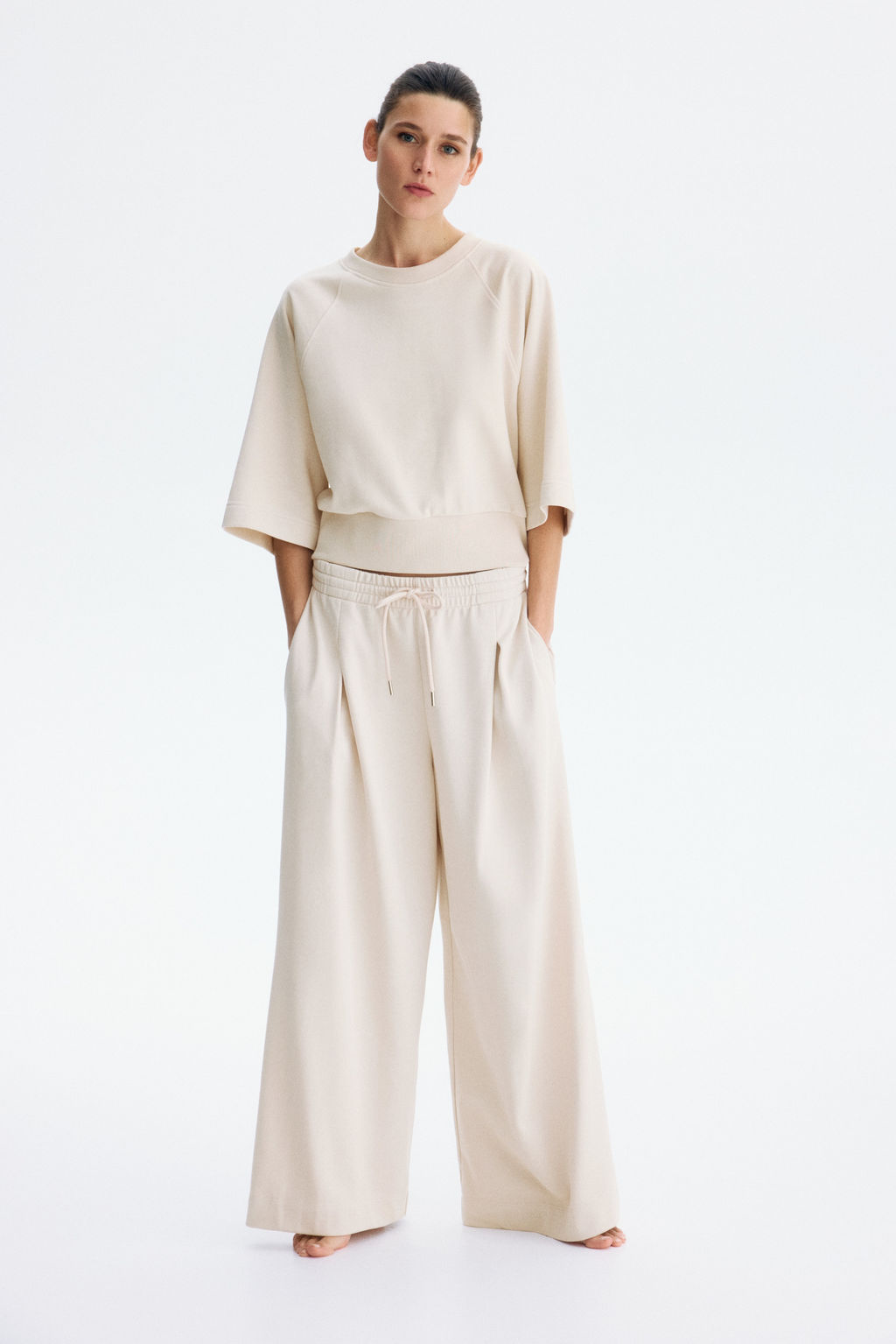 Pantal?n con cord?n de ajuste y pliegue decorativo - H&m фото 5