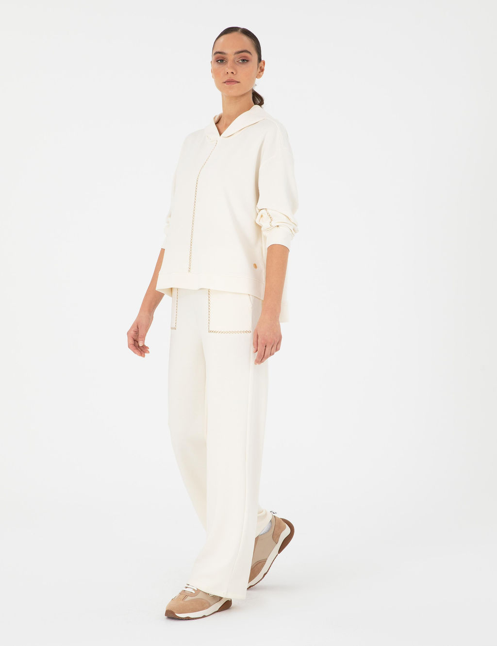 Ekru Loose Fit E_ofman Alt_