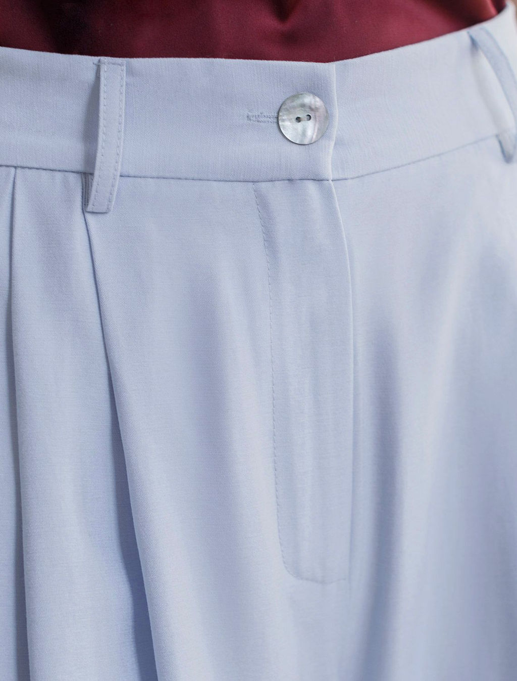 Брюки палаццо с защипами из плотного лиоцелла