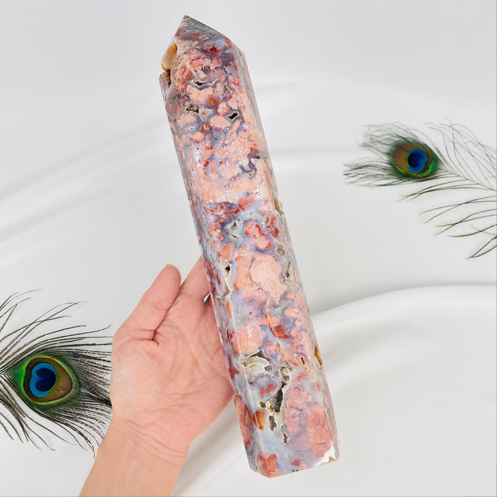 Кристалл из розового цветочного Агата